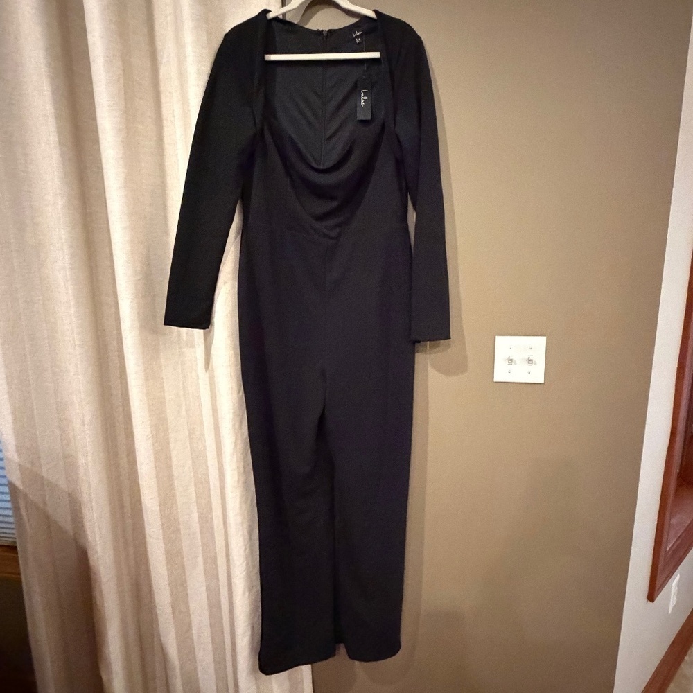 NWT Lulu's Black Sexy Elegant Chic Minimalistic Wedding Elegant, Size XL